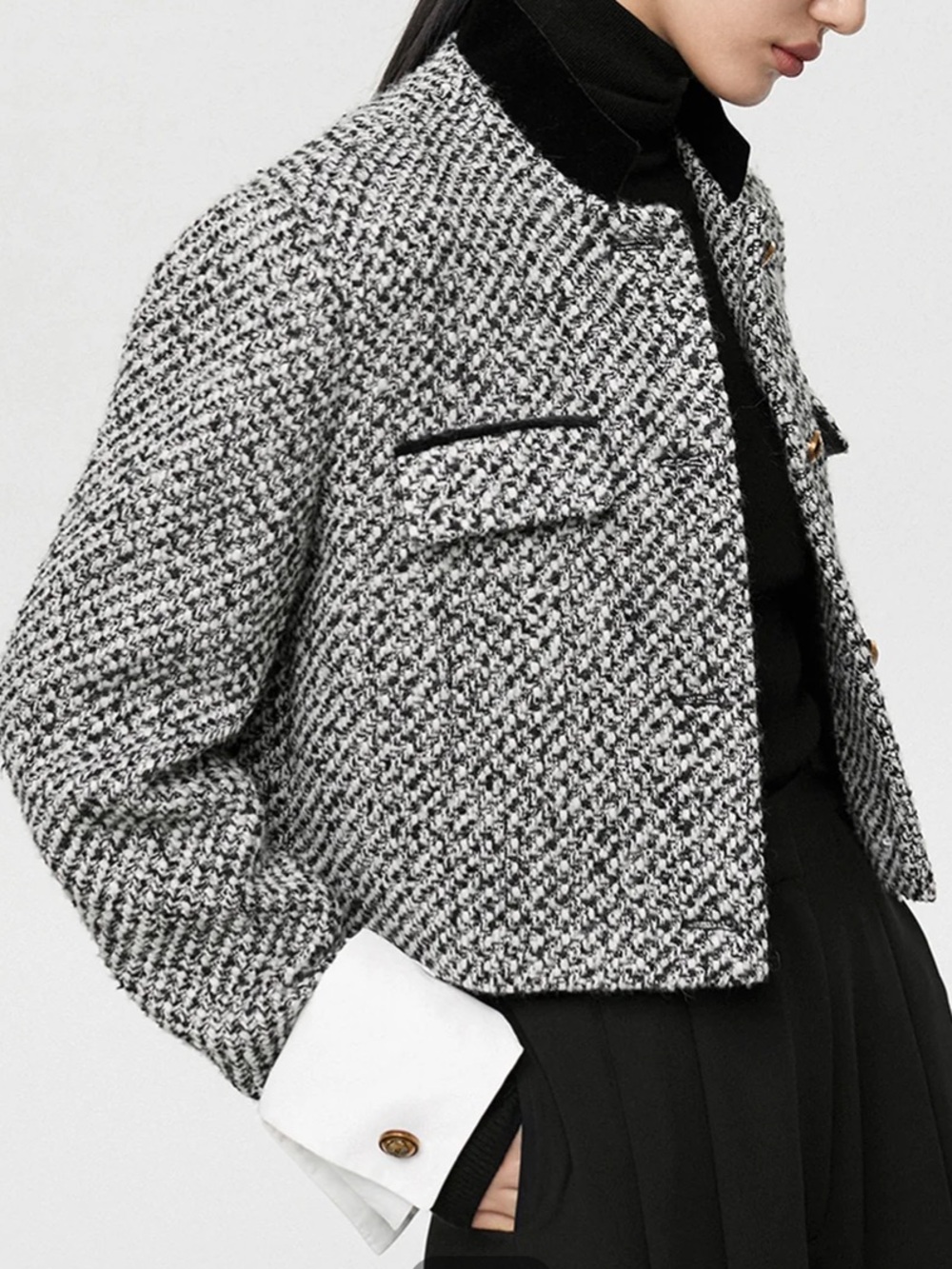 Commense Black & White Tweed Bouclé Crop Blazer